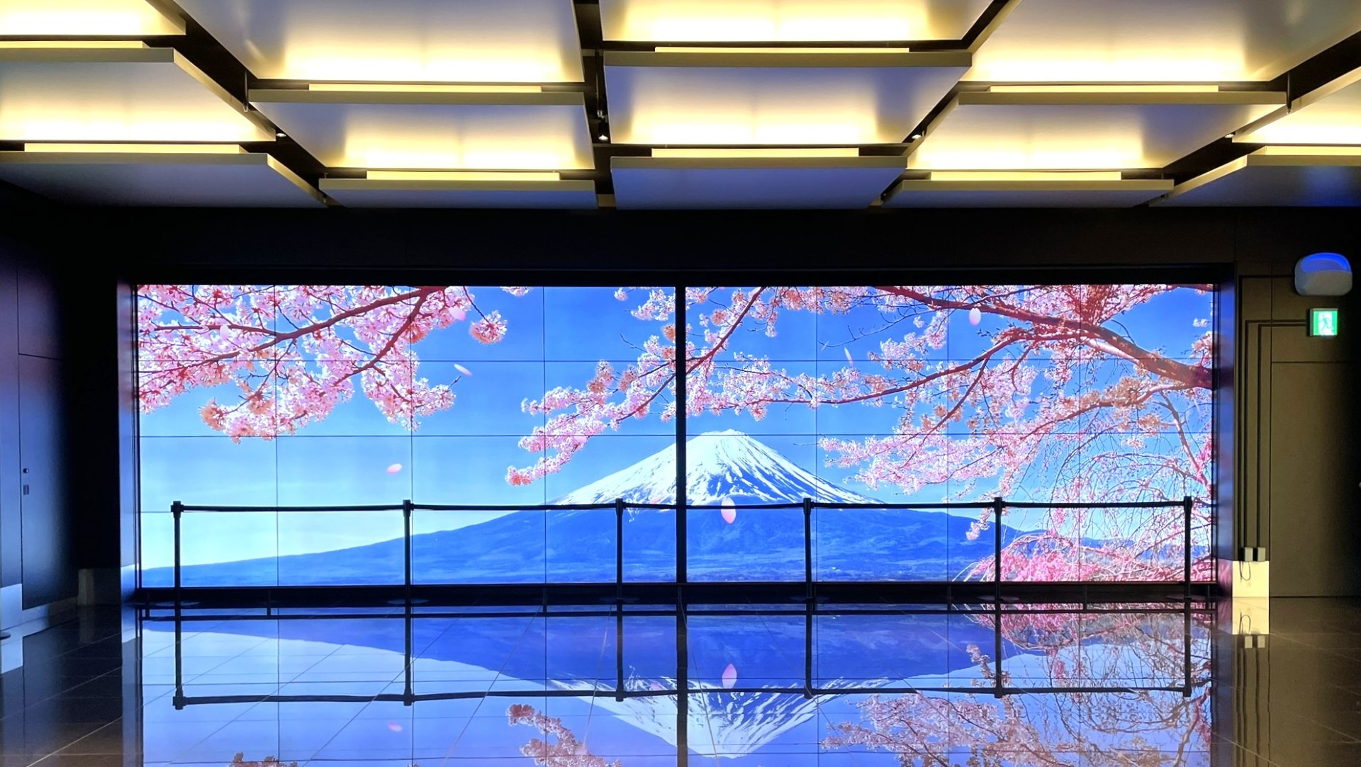 羽田空港_能舞台3